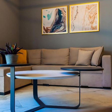 Cozy Modern Apartment Inside The City Center 테살로니키 외부 사진