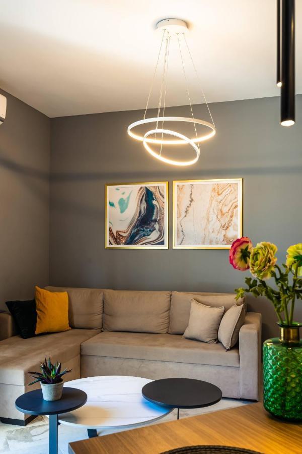 Cozy Modern Apartment Inside The City Center 테살로니키 외부 사진
